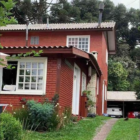 Hospedagem Da Dona Carla Canela Exterior photo